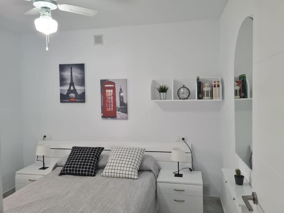 Encantador Apartamento Residencial Con Piscina Торремолінос Екстер'єр фото