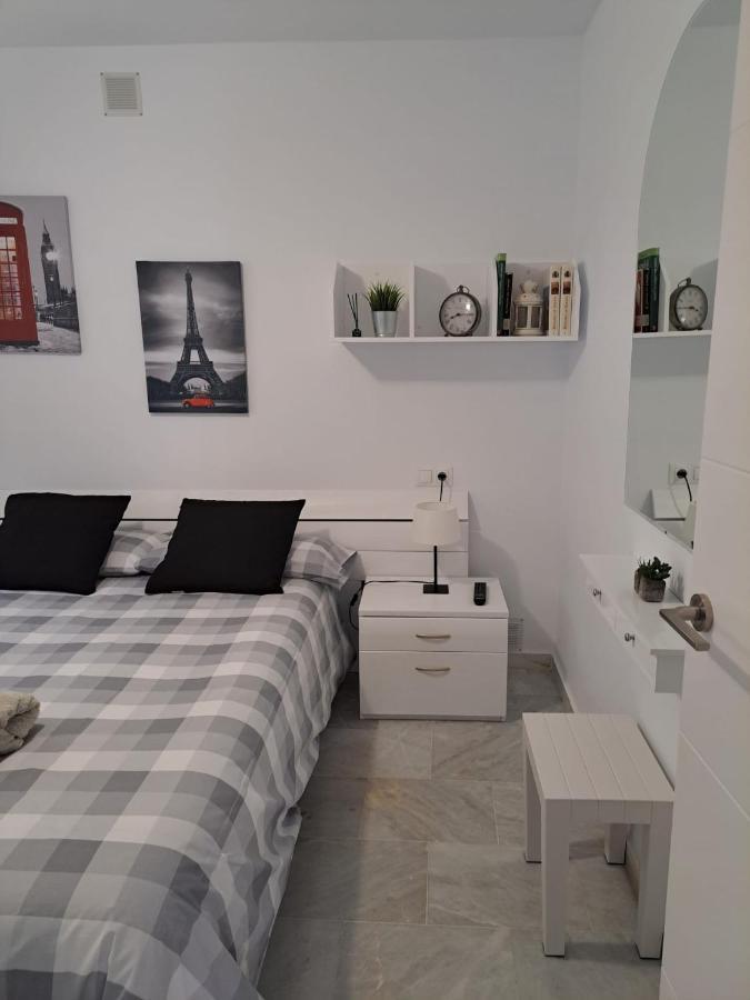 Encantador Apartamento Residencial Con Piscina Торремолінос Екстер'єр фото